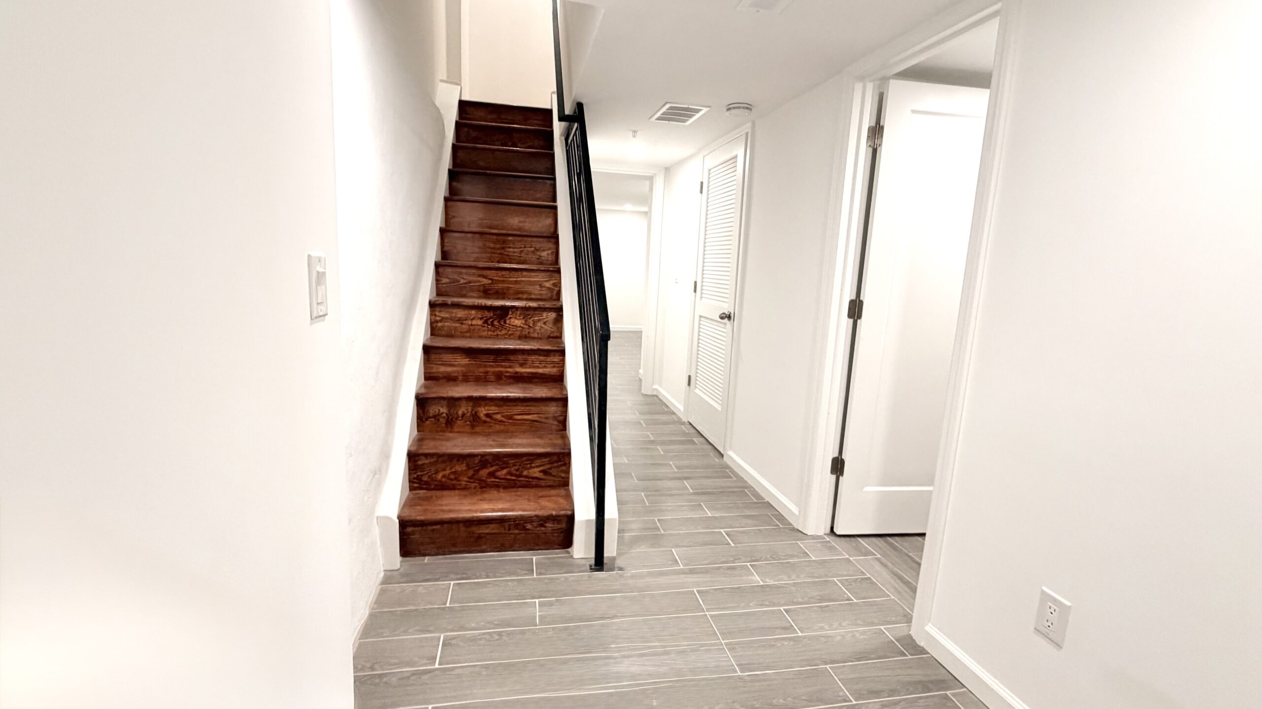 Lower level space at 5354 Cedar Ave